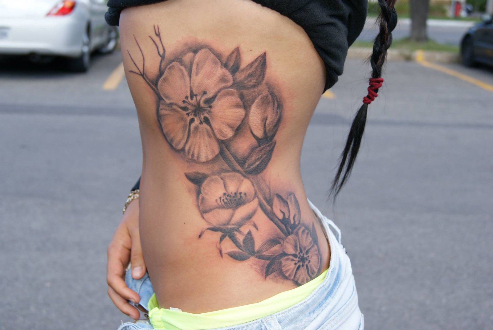 35 Stunning Side Tattoos For Girls Side Tattoo Designs 