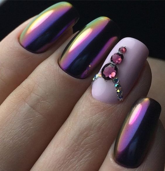 25 Shiny Chrome Nails | Mirror nail Designs