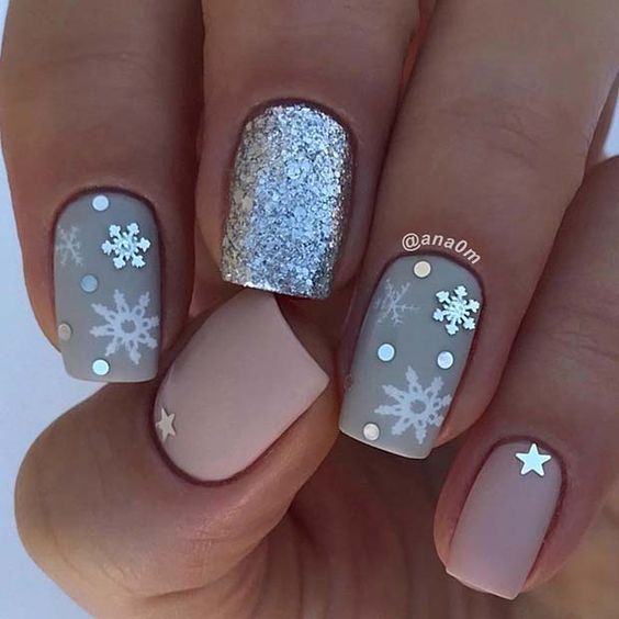 grey snowflakes nails