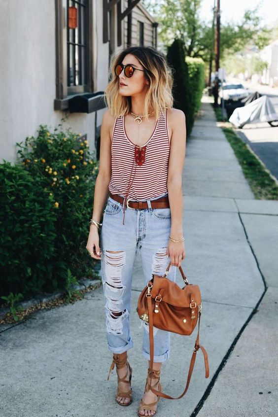 Boyfriend Jeans Outfit Easy Summer Style