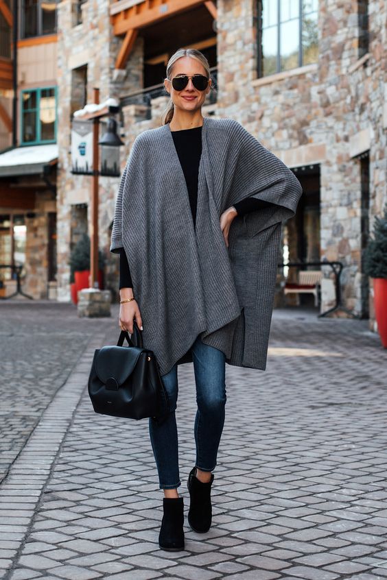 Knitted Cape