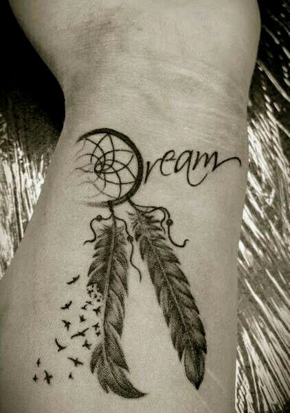 dreamy-dreamcatcher-tattoos