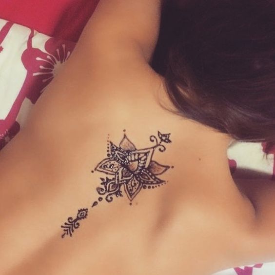 Back Of Neck Henna Tattoos