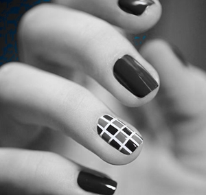 pink and black nail designs