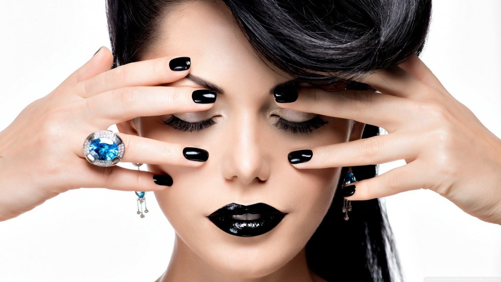 30 Black Nail Designs | Black Nail Art Ideas