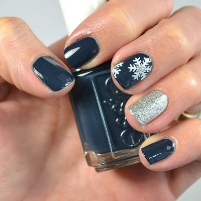 snowflake nail wraps
