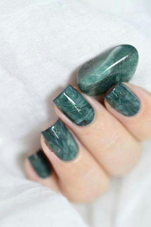 stone nail art