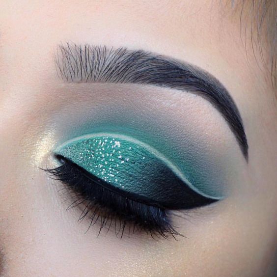 mermaid makeup for brown eyes