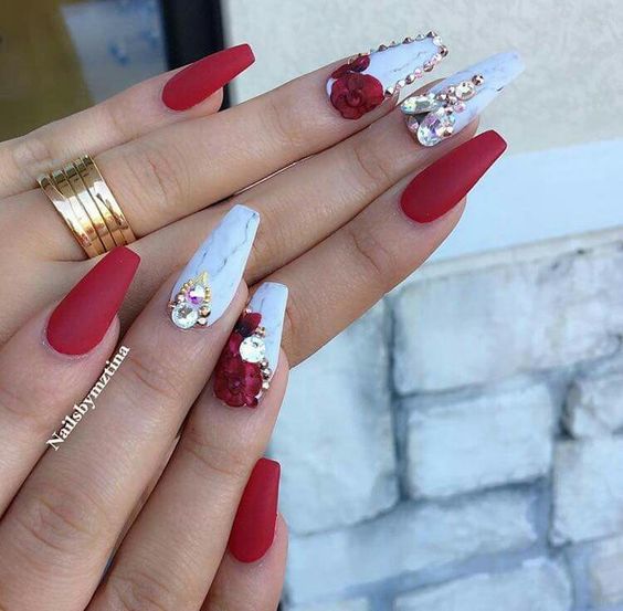 30 Beautiful Diamond Nail Art Designs | Diamond Nails Inspiration