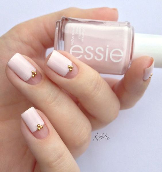 matte taupe nails