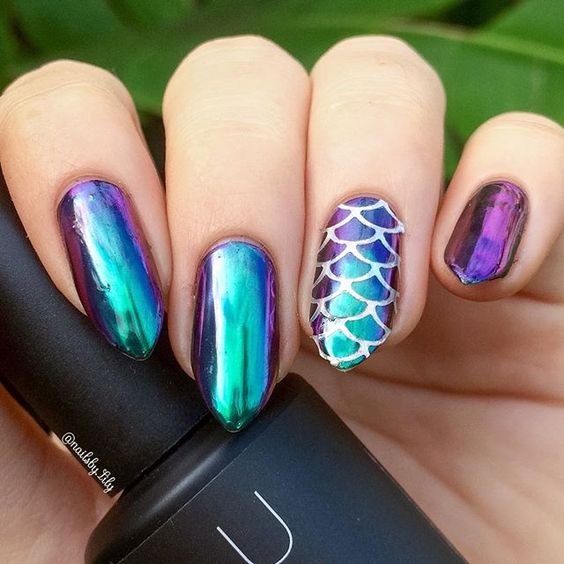 25 Shiny Chrome Nails | Mirror nail Designs