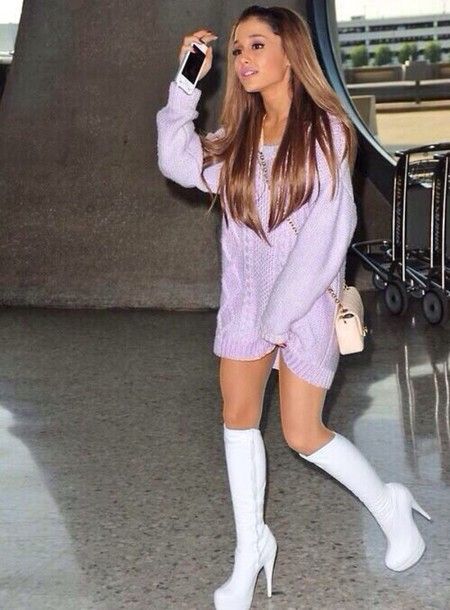 pastel outfit ariana