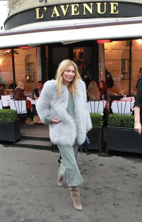 pastel outfit kate moss