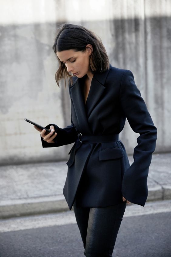 blazer outfit black