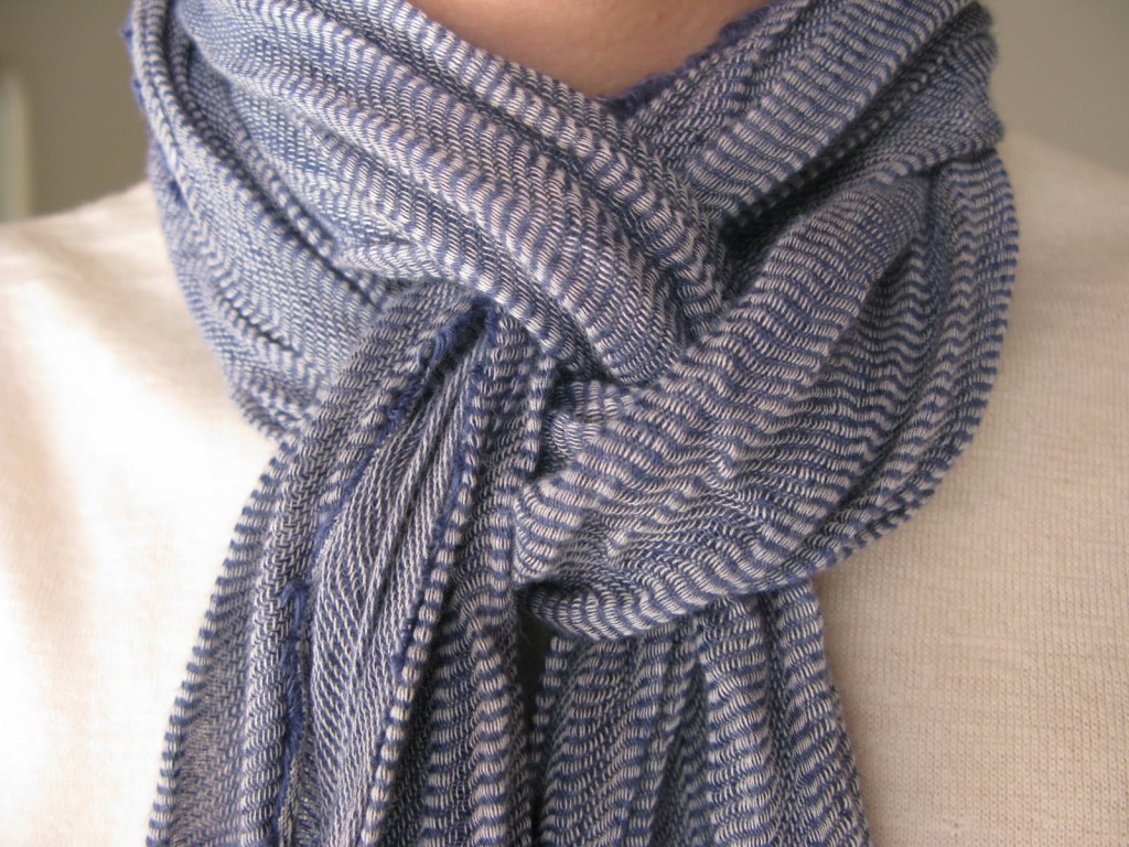 scarf tie pretzel knot