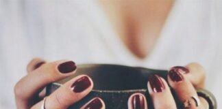 Burgundy Nails