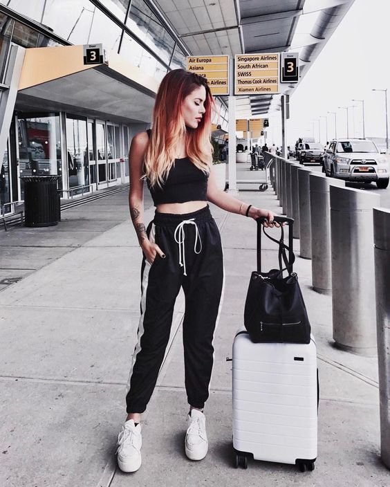 cute black sweatpants outfit