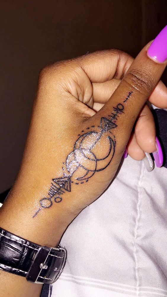 Hand Tattoos for Women – Zodiac Inspired Libra