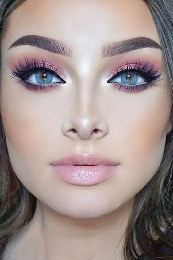 35 Pink Eye Makeup Looks To Try This Season!