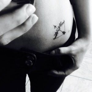Arrow-Small-Hip-Tattoos