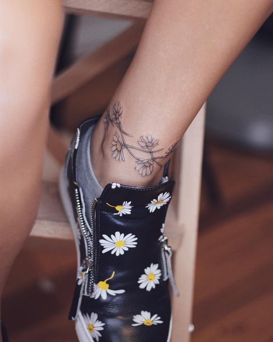 ankledaisyflowertattoo girlterestmag